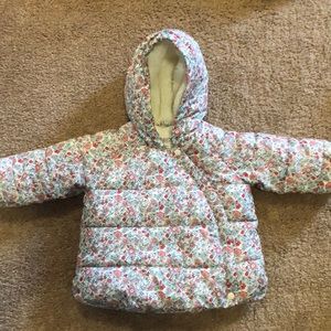 Girl’s Baby Gap Floral Puffer Coat